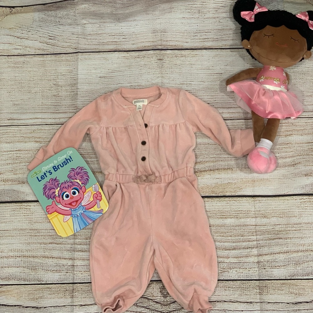 EUC Gymboree Petal Pink Velour Jumpsuit Size 3-6M